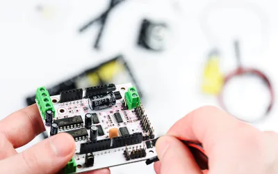 assemble electronic parts